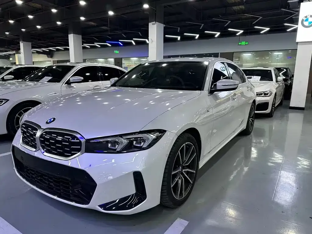 BMW 3 Series 2025 из CN, фото 1