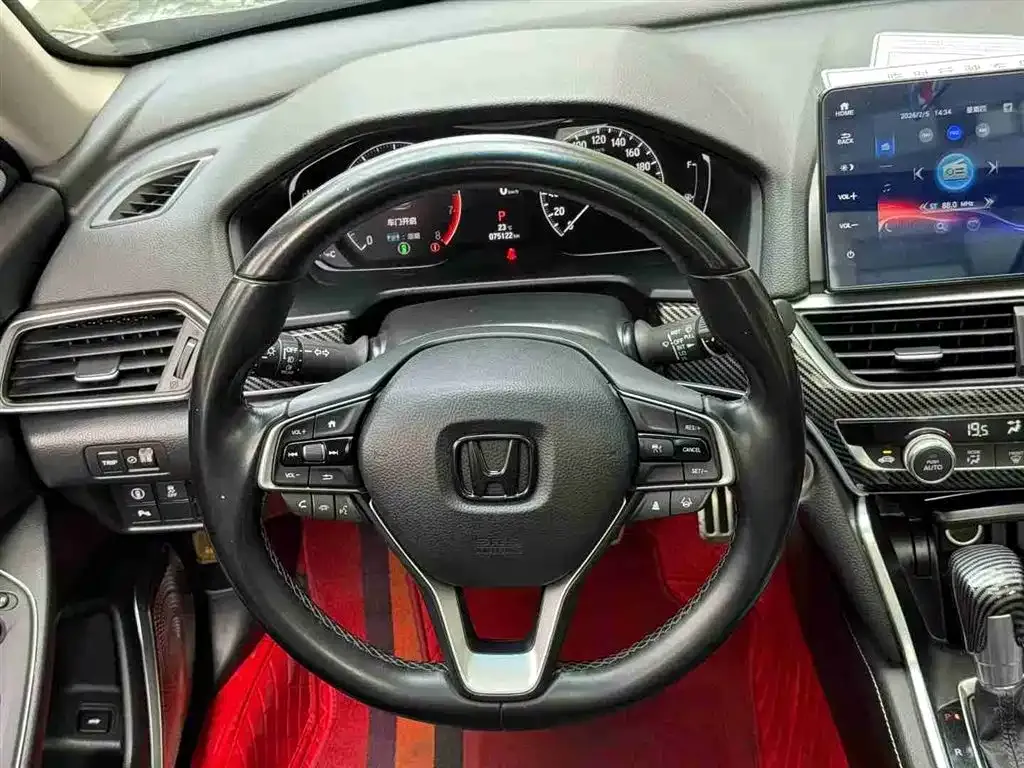 Honda Accord — фото 2