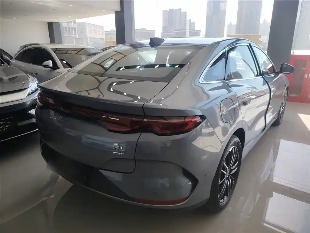 BYD Qin L 2025 из CN, фото 3