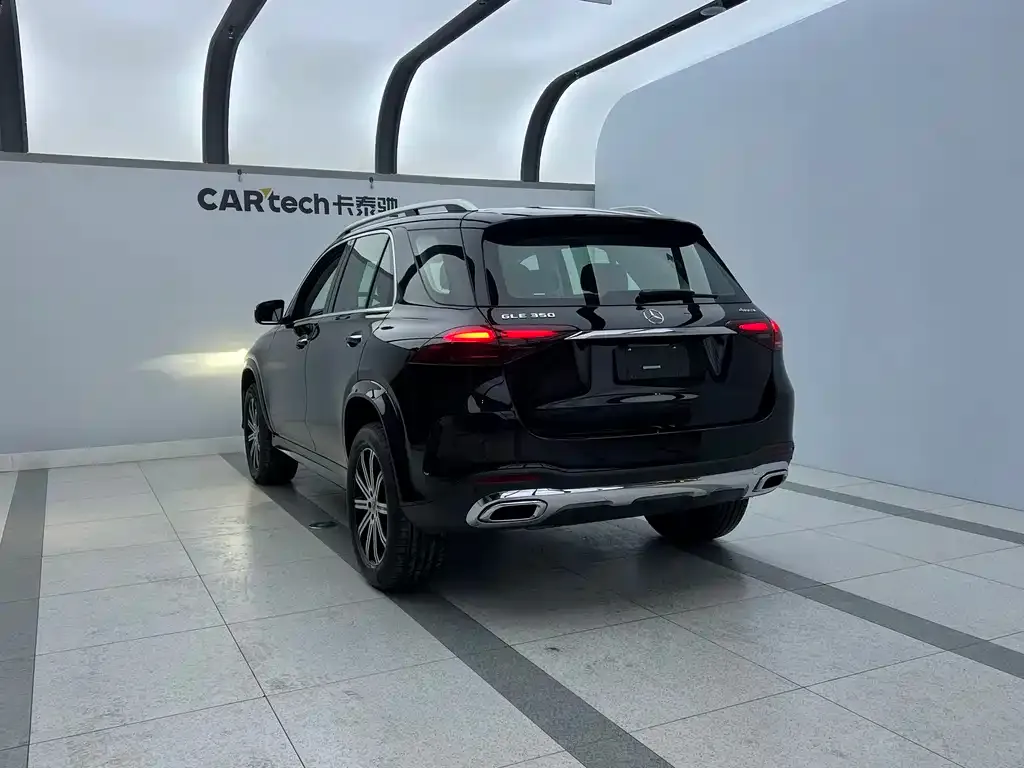 Mercedes-Benz GLE — фото 6