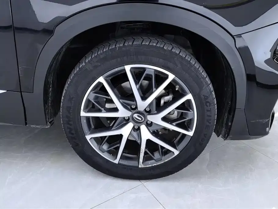 GAC Motor Trumpchi GS8 — фото 2