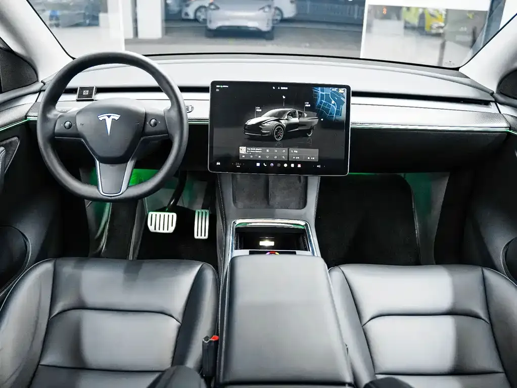 Tesla Model Y 2023 из CN, фото 4
