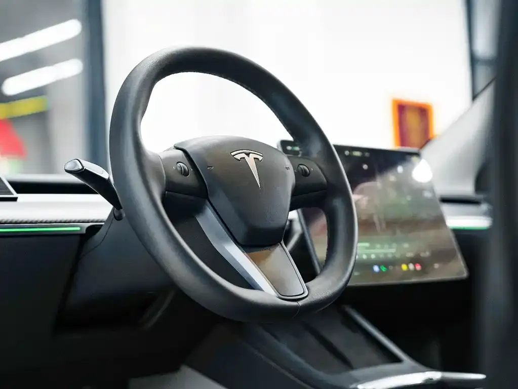 Tesla Model Y 2023 из CN, фото 7