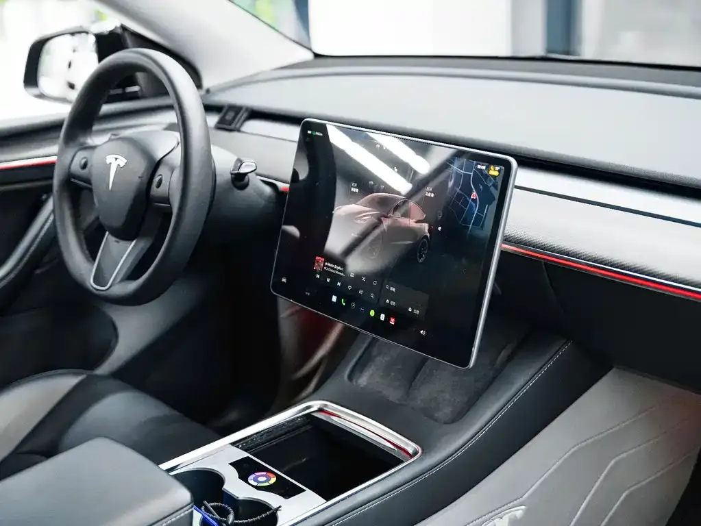 Tesla Model Y 2023 из CN, фото 2