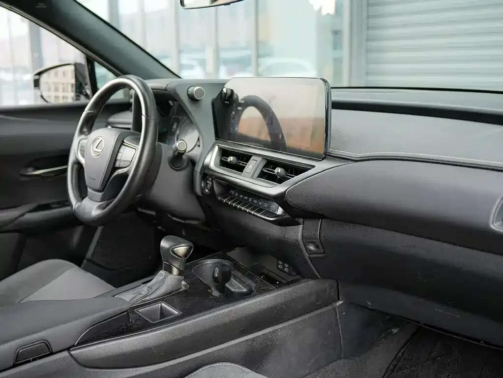 Lexus UX 2023 из CN, фото 2