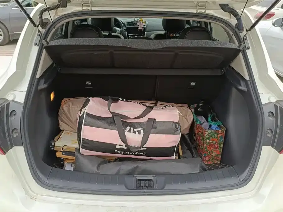 Nissan Tiida 2024 из CN, фото 3