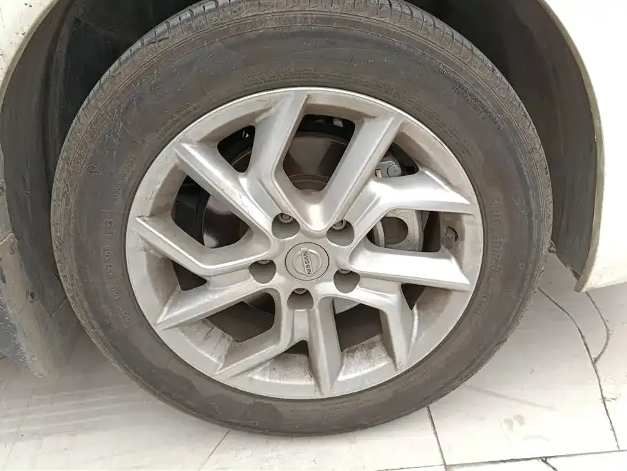 Nissan Tiida 2024 из CN, фото 9