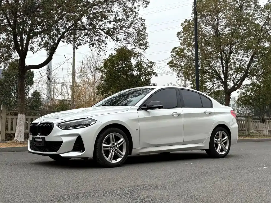 BMW 1 Series 2022 из CN, фото 8