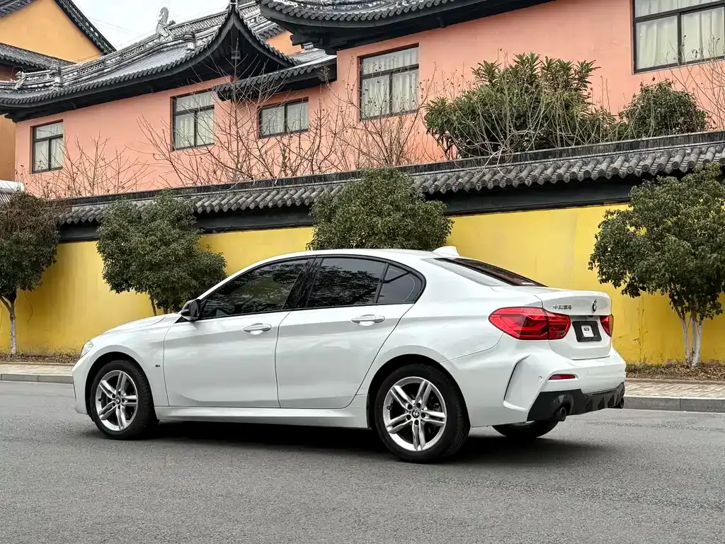 BMW 1 Series 2022 из CN, фото 7