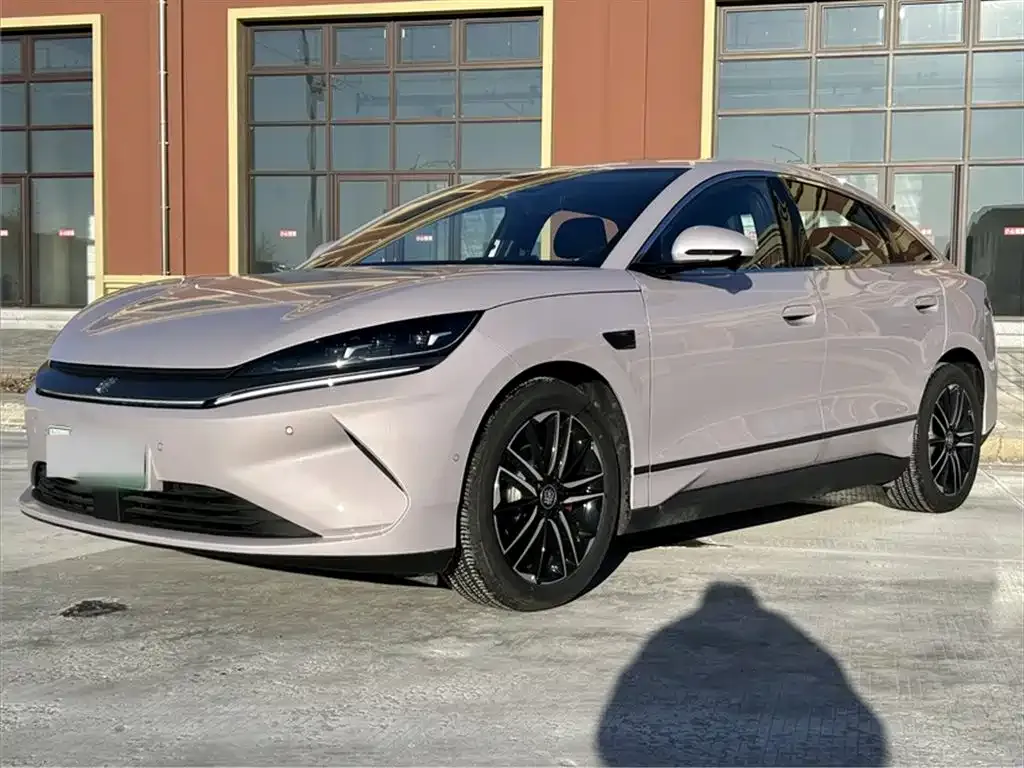 BYD Qin L 2025 из CN, фото 1