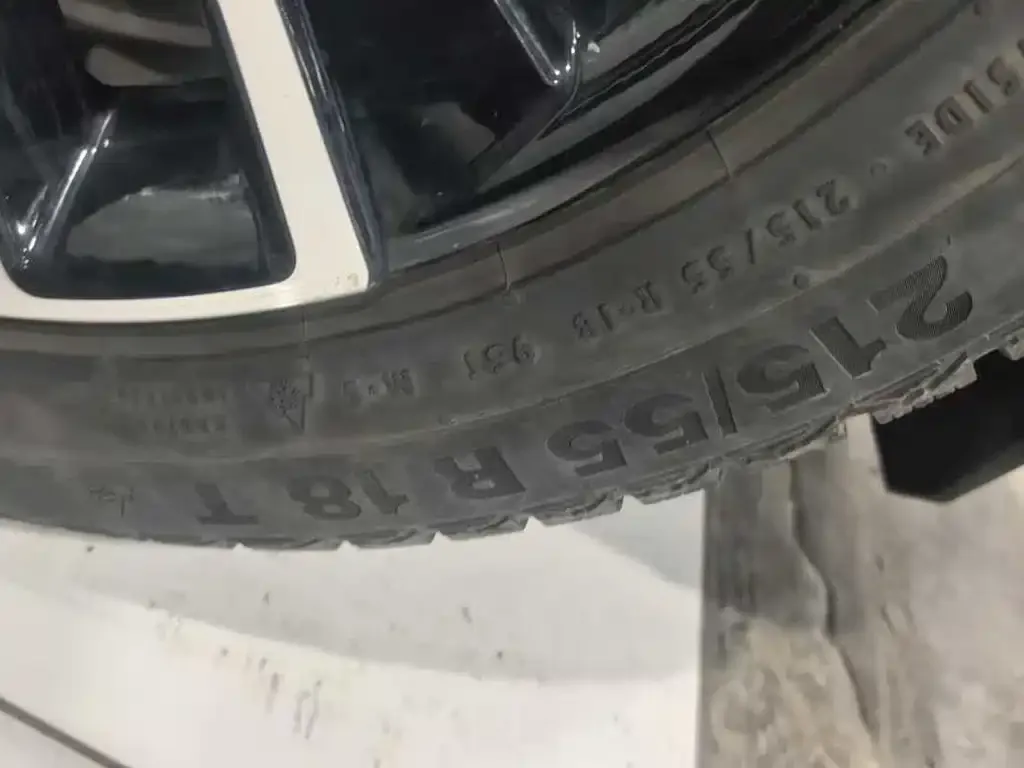 Honda Vezel 2023 из CN, фото 4