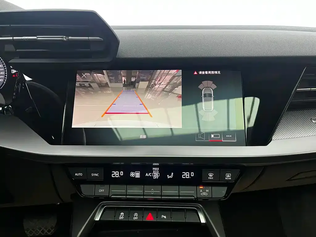 Audi A3 2023 из CN, фото 9