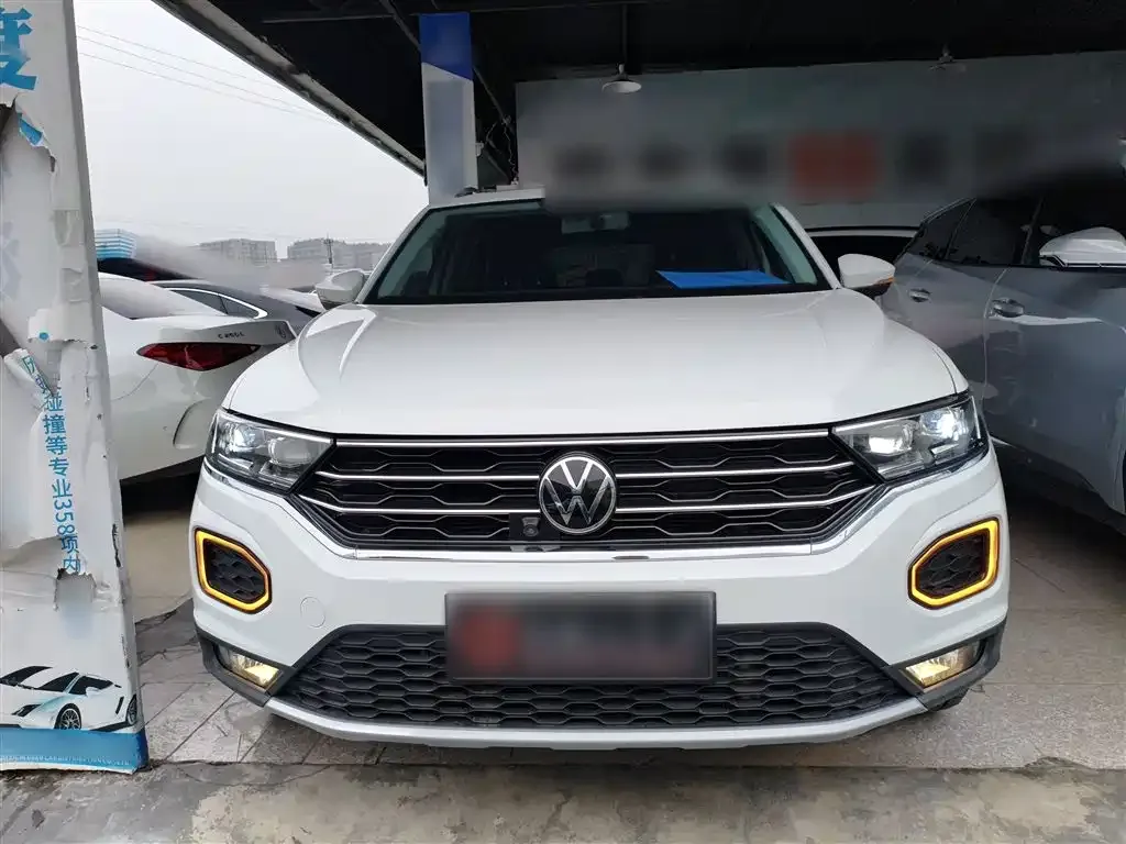 Volkswagen T-Roc 2023 из CN, фото 5