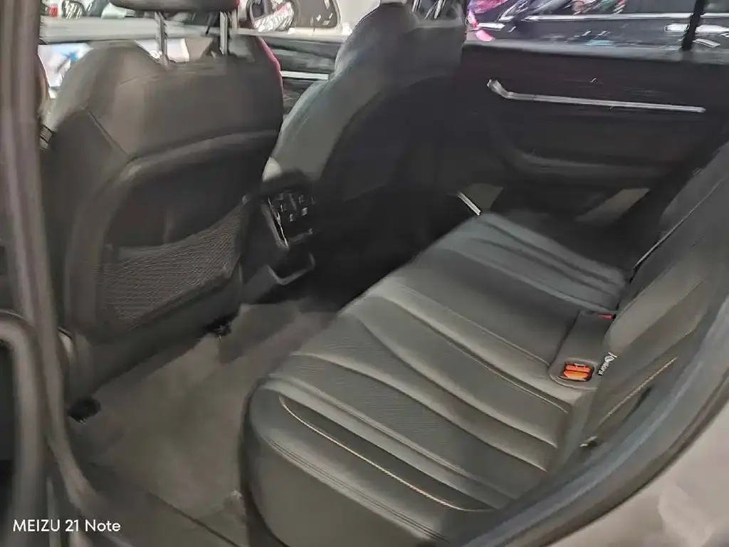 Geely Xingyue L 2025 из CN, фото 3