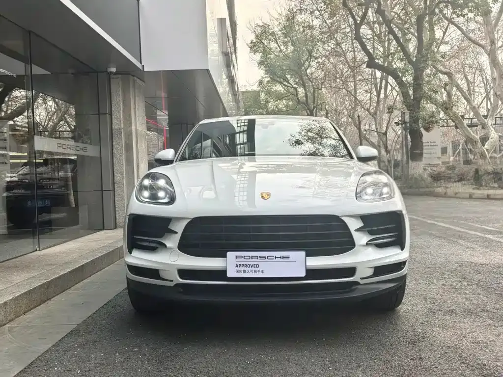 Porsche Macan — фото 9