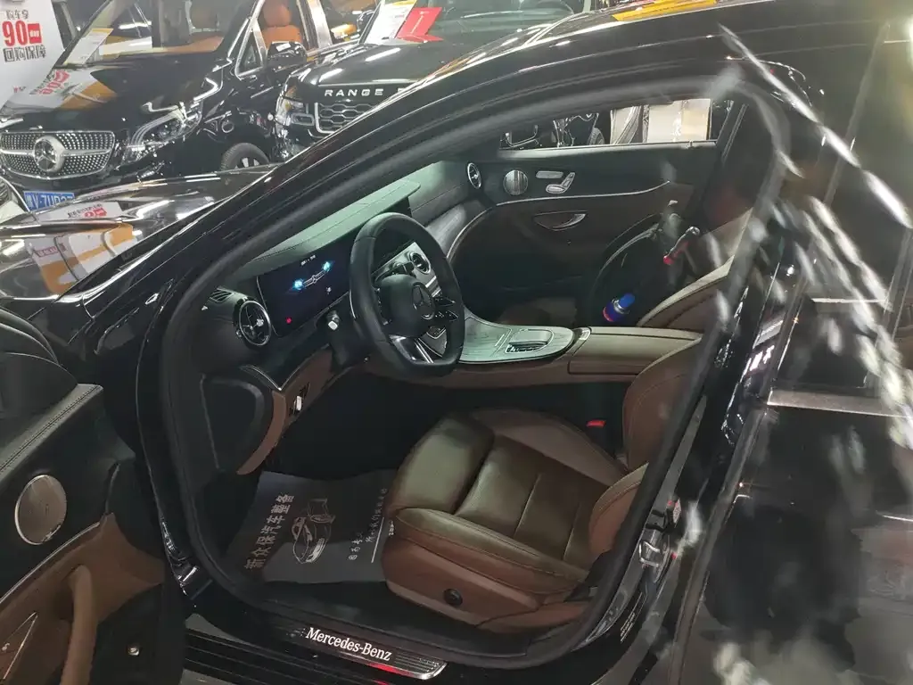 Mercedes-Benz E-Class 2022 из CN, фото 3