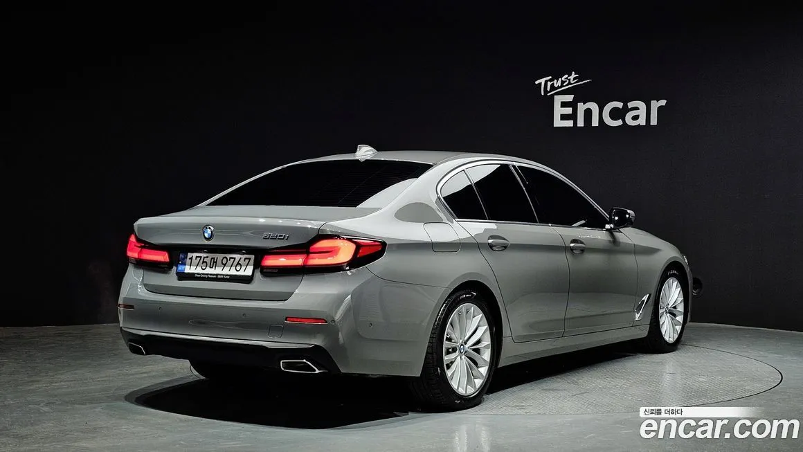 BMW 5-Series 2022 из KR, фото 3