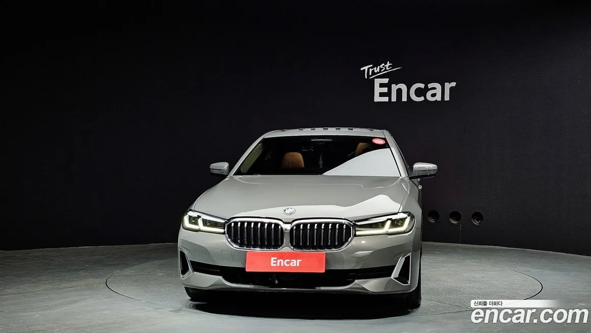 BMW 5-Series 2022 из KR, фото 2