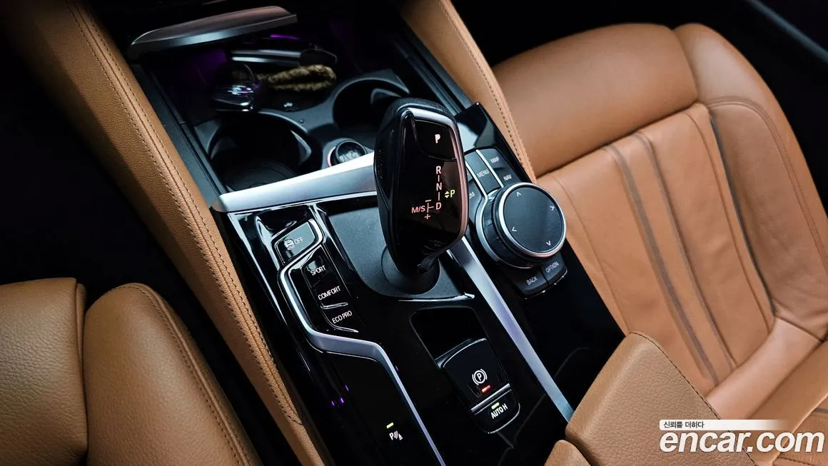 BMW 5-Series 2022 из KR, фото 9