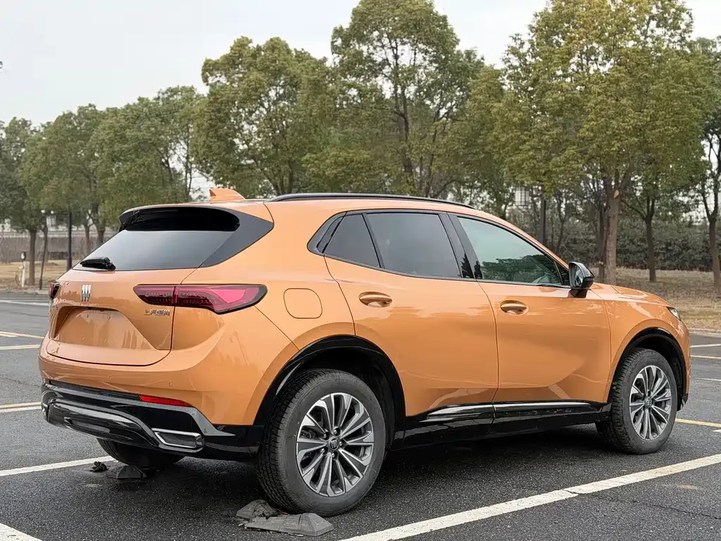 Buick Envision S — фото 10
