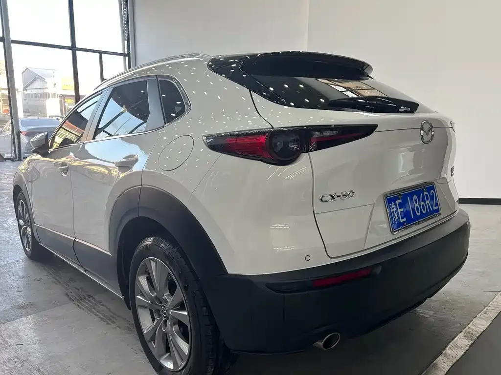 Mazda CX-30 2022 из CN, фото 7