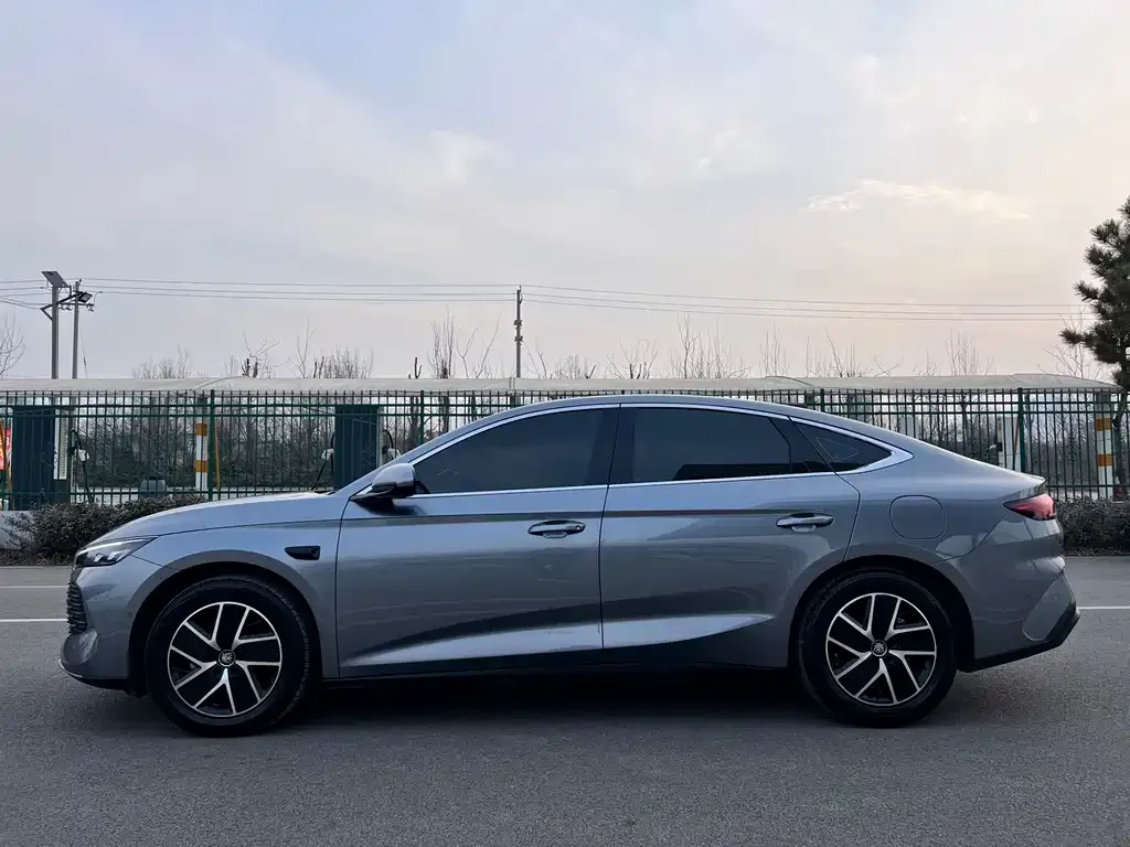 BYD Qin L 2025 из CN, фото 4