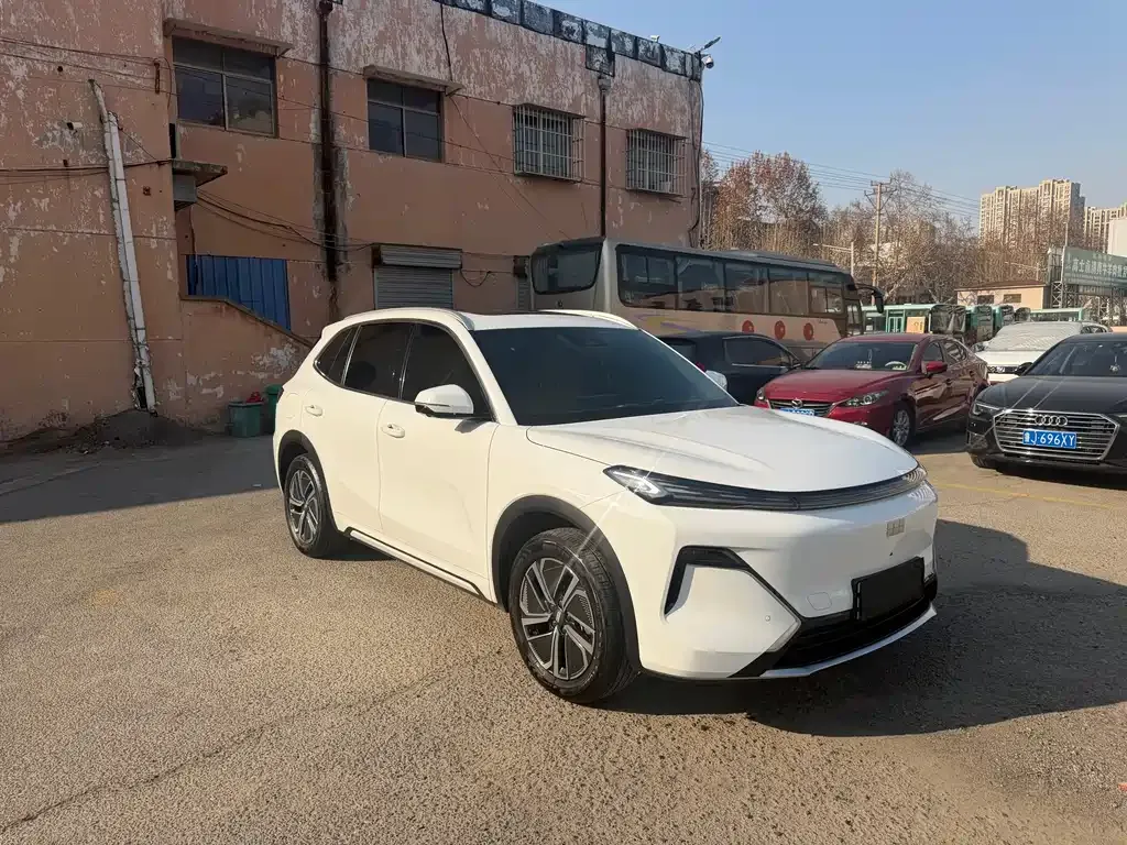 Geely Galaxy Xingjian 7 2025 из CN, фото 10