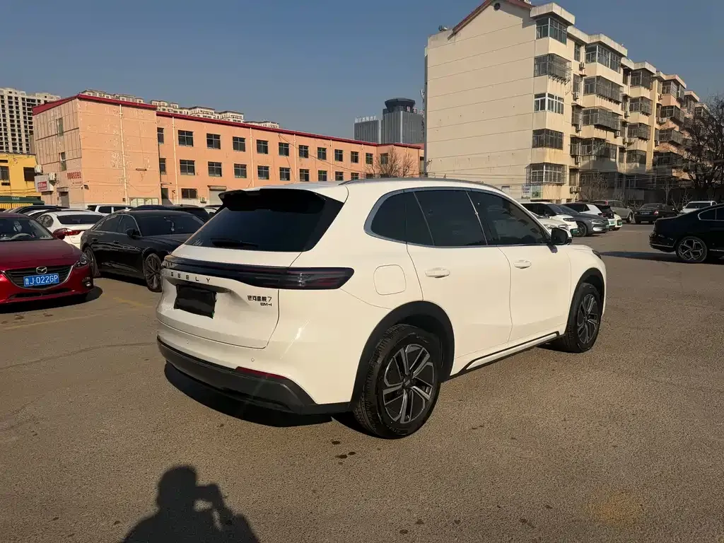 Geely Galaxy Xingjian 7 2025 из CN, фото 9
