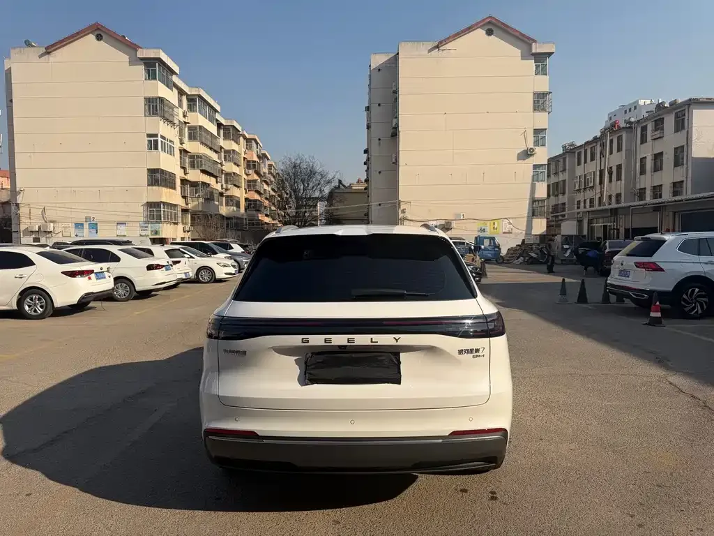 Geely Galaxy Xingjian 7 2025 из CN, фото 5