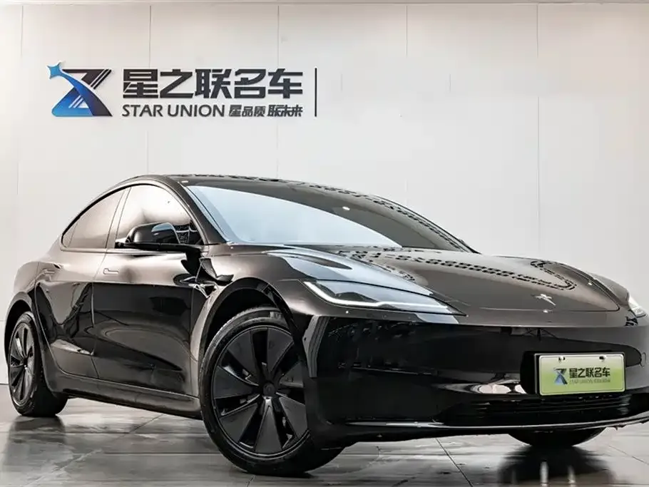 Tesla Model 3 2023 из CN, фото 5