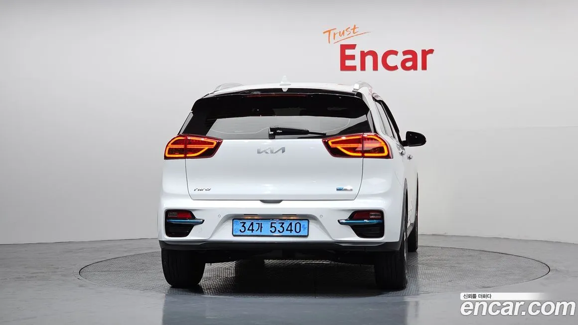 Kia Niro — фото 2