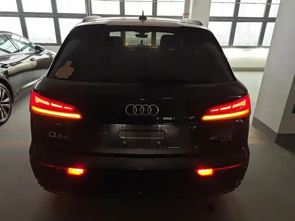 Audi Q5L 2024 из CN, фото 7