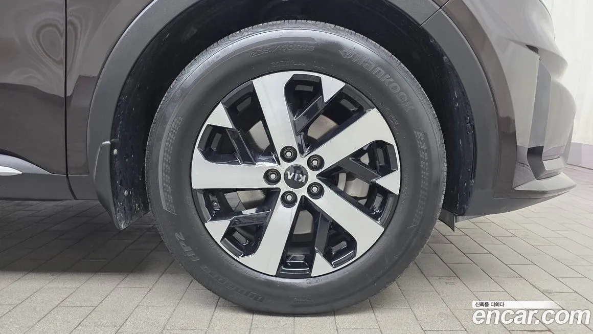 Kia Sorento — фото 6