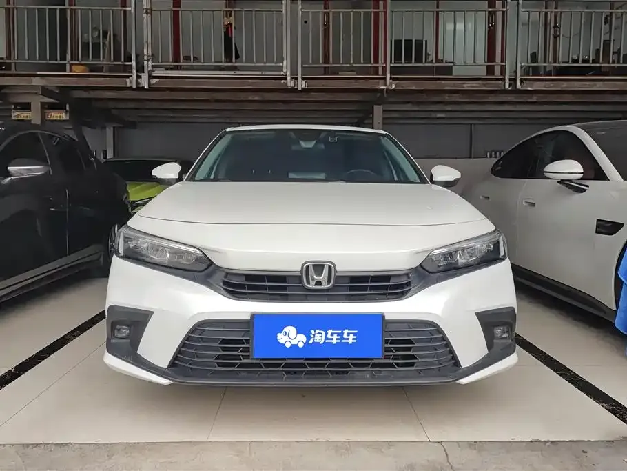 Honda Civic — фото 3