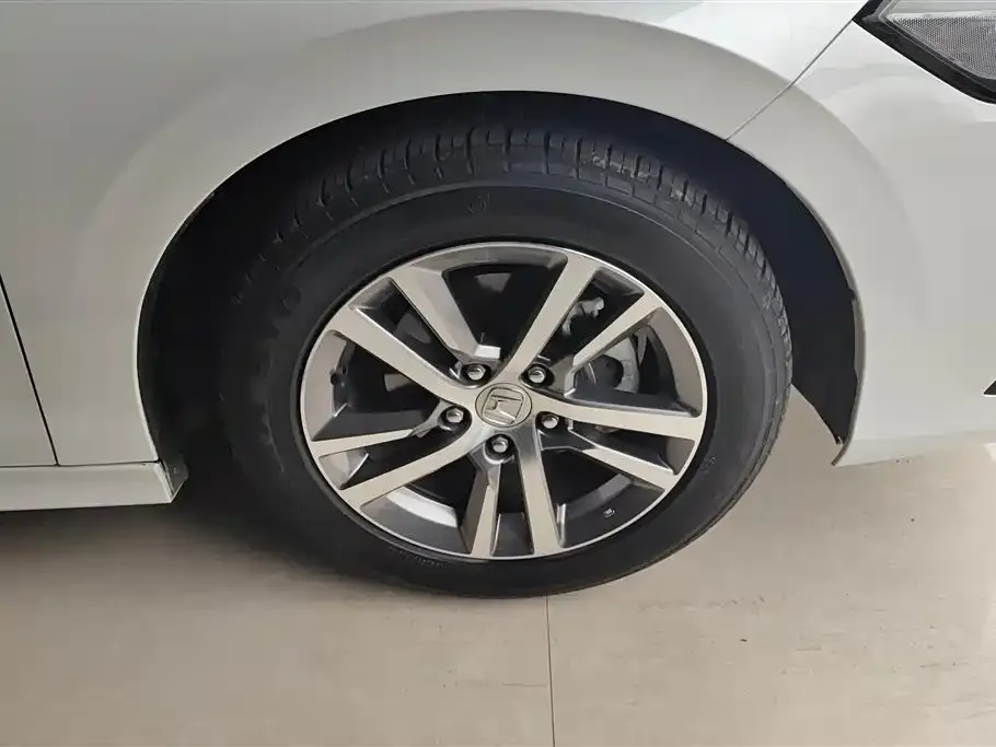 Honda Civic — фото 8