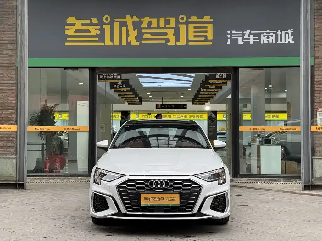 Audi A3 2024 из CN, фото 4