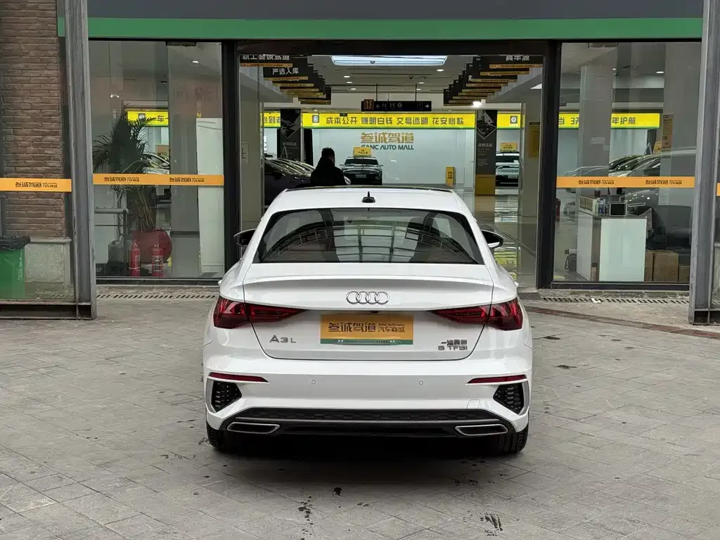 Audi A3 2024 из CN, фото 7
