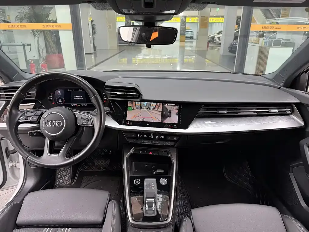 Audi A3 2024 из CN, фото 5