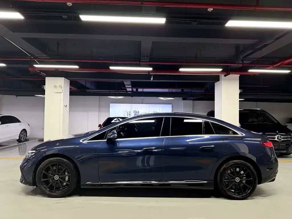 Mercedes-Benz EQE 2024 из CN, фото 8