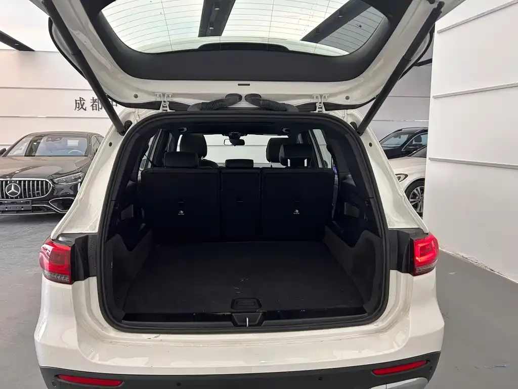 Mercedes-Benz GLB 2023 из CN, фото 10