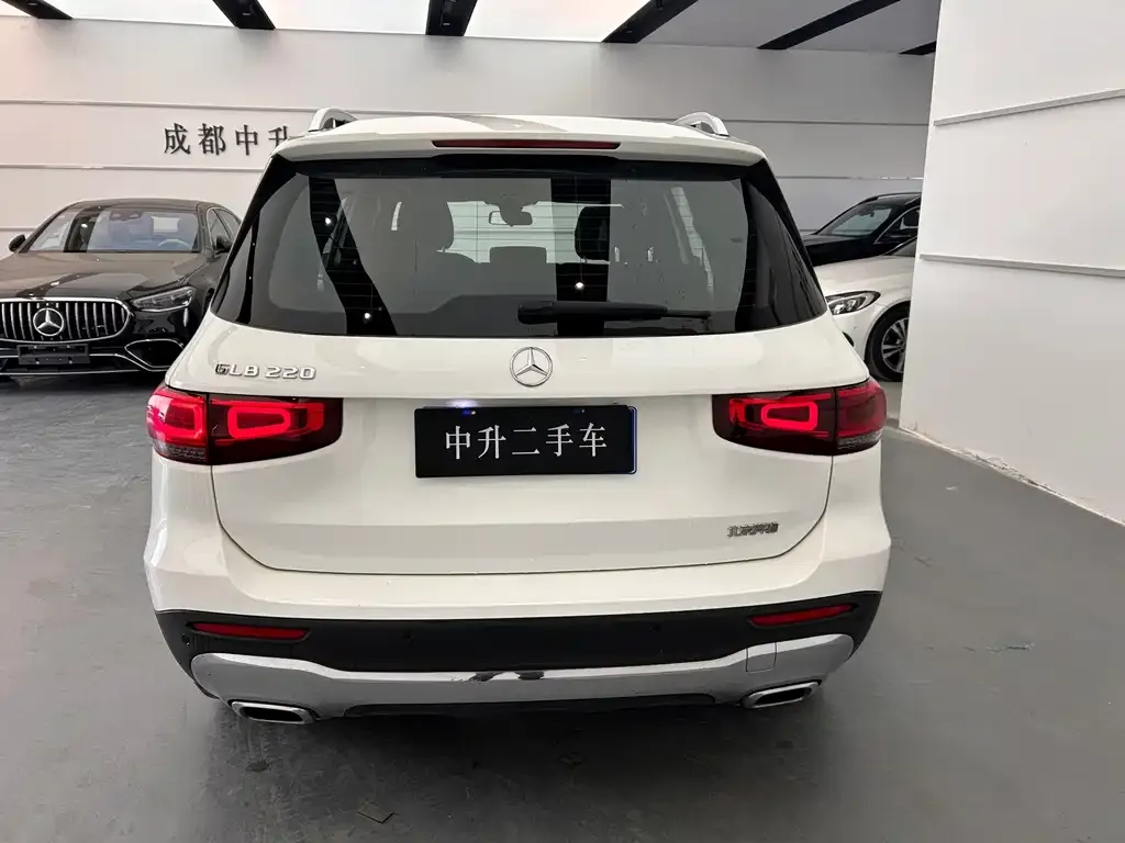 Mercedes-Benz GLB 2023 из CN, фото 7
