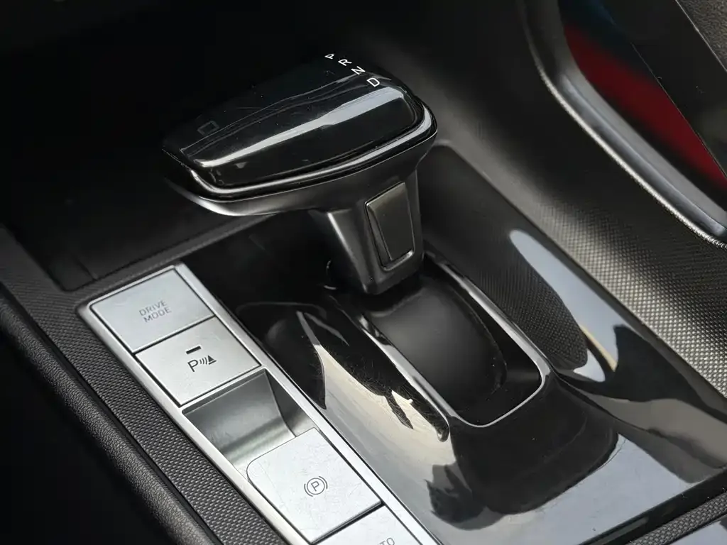 Hyundai Elantra 2022 из CN, фото 6