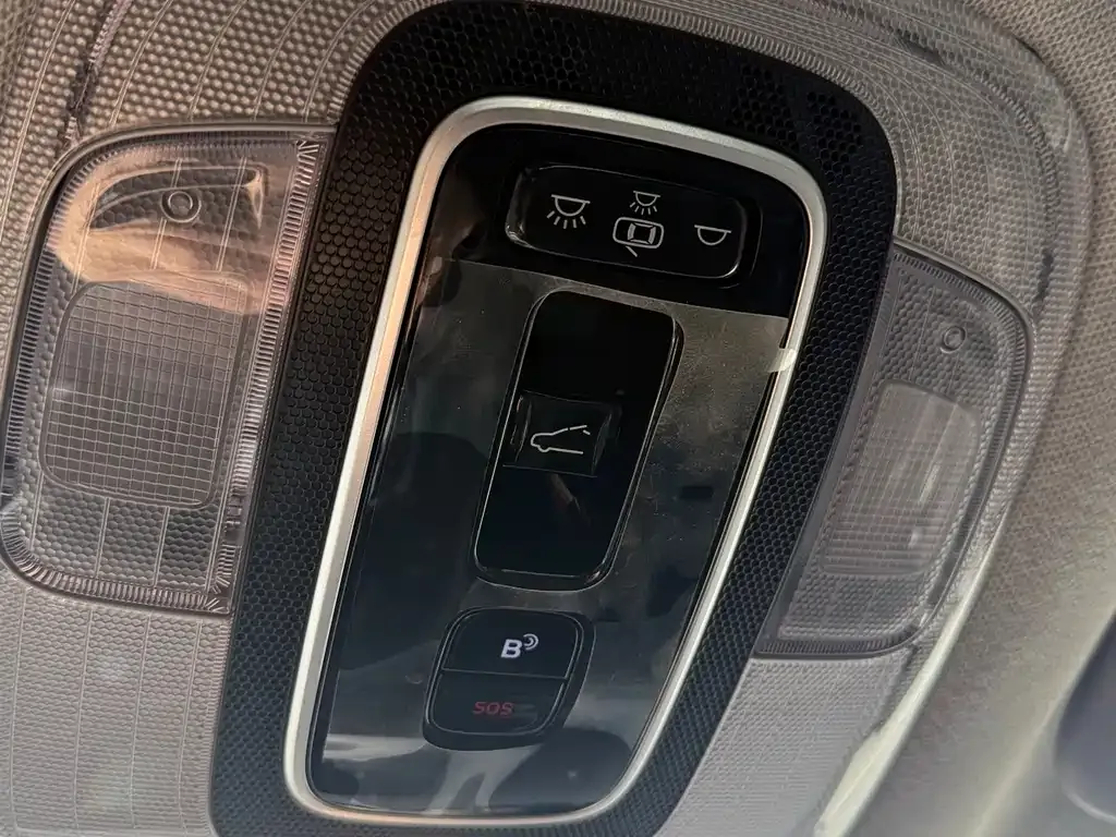 Hyundai Elantra 2022 из CN, фото 9