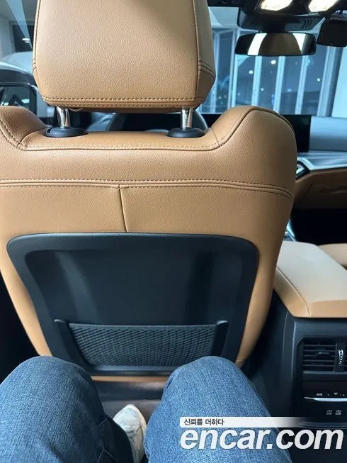 BMW 3-Series 2023 из KR, фото 4