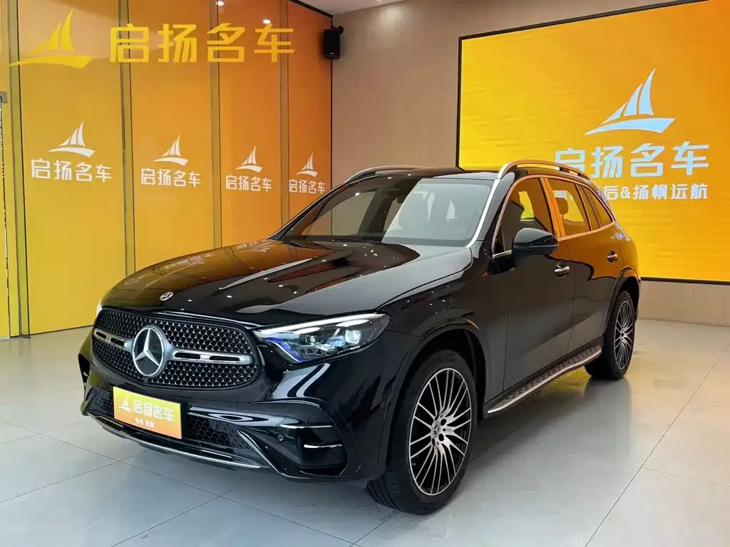 Mercedes-Benz GLC — фото 1