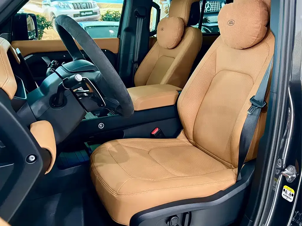 Land Rover Defender 2024 из CN, фото 2