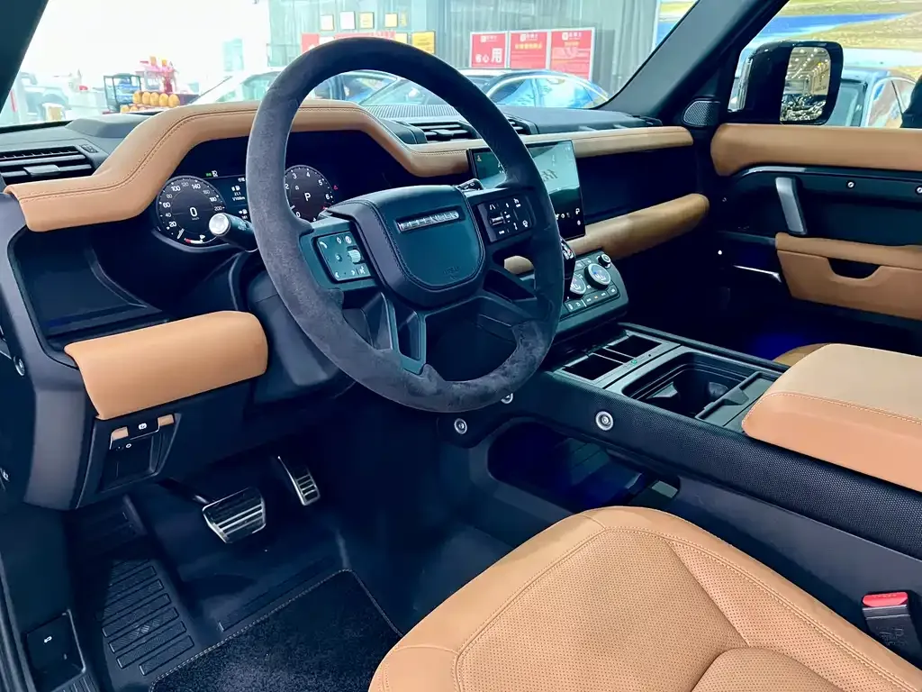 Land Rover Defender 2024 из CN, фото 8