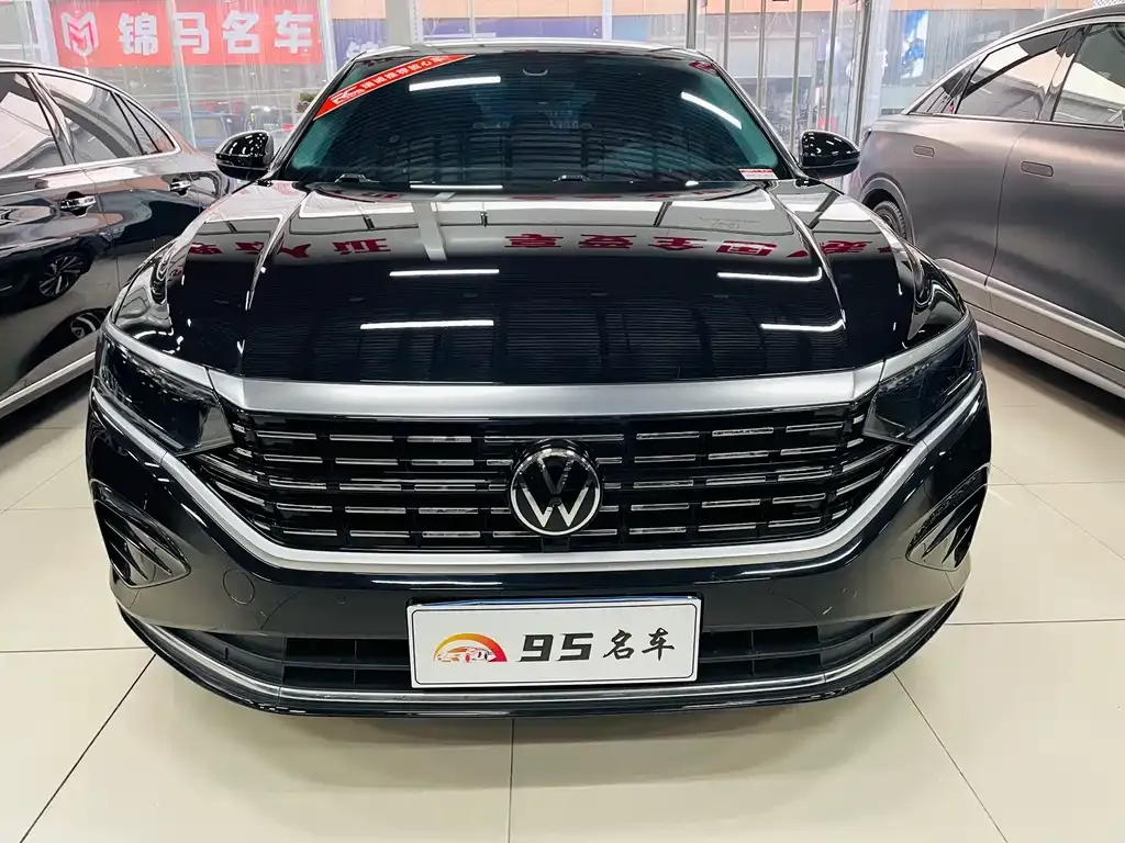 Volkswagen Passat — фото 5