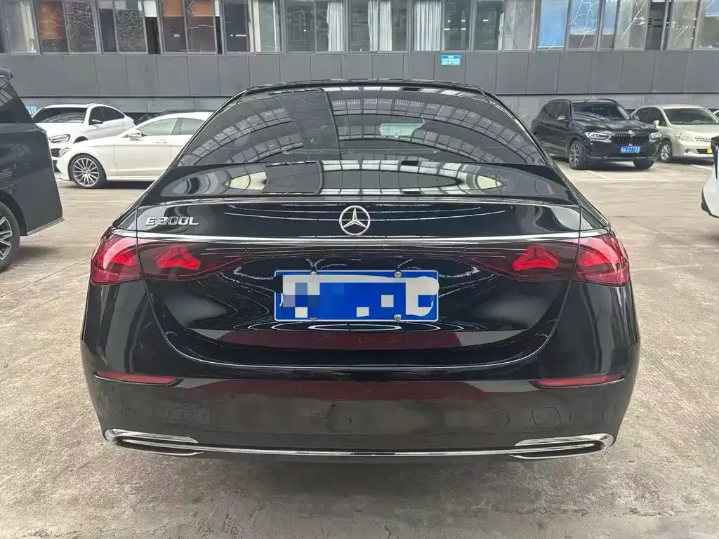 Mercedes-Benz E-Class 2025 из CN, фото 9