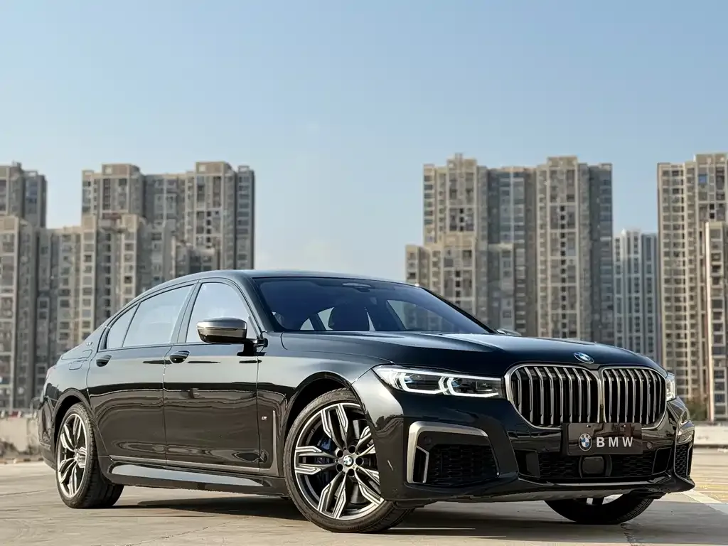 BMW 7 Series 2021 из CN, фото 4